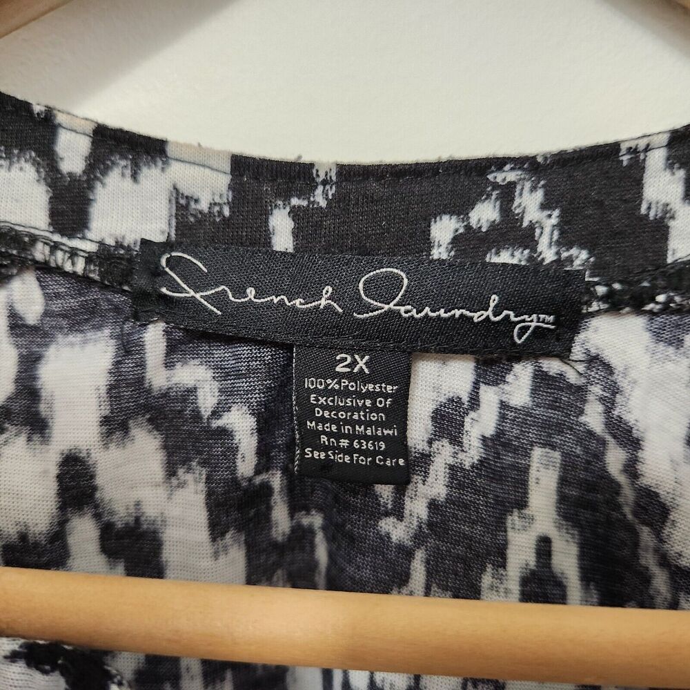 FRENCH LAUNDRY Women's Black Crochet Shoulders Sleeveless Blouse Top Size 2X - Picture 4 of 7